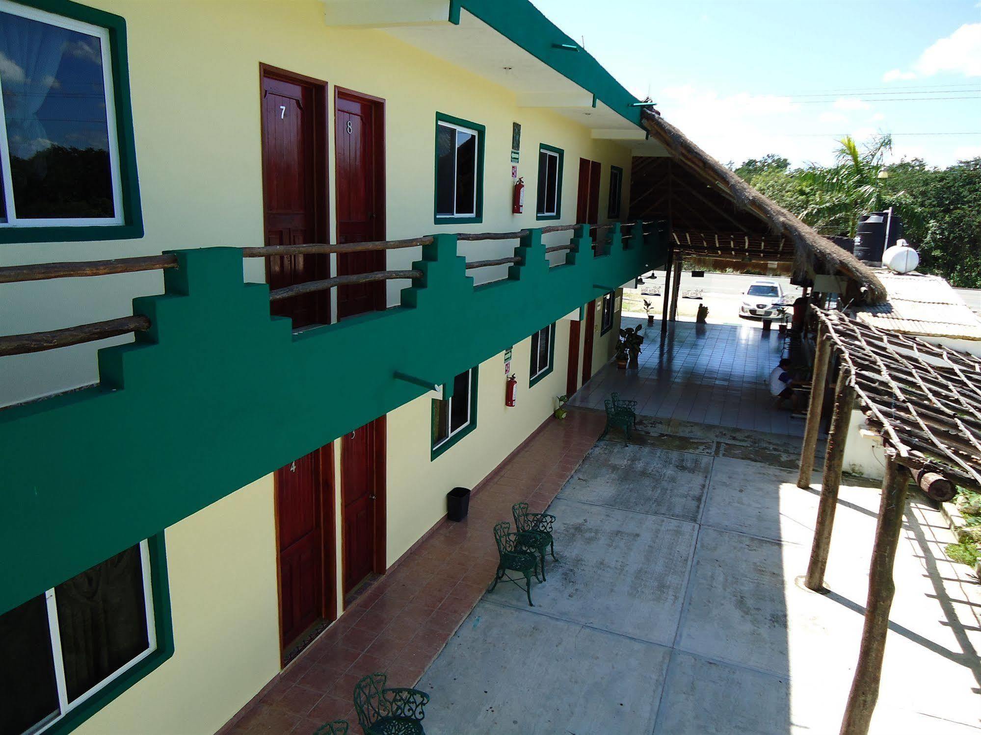 Oyo Hotel Palma Real Tulum Exterior foto